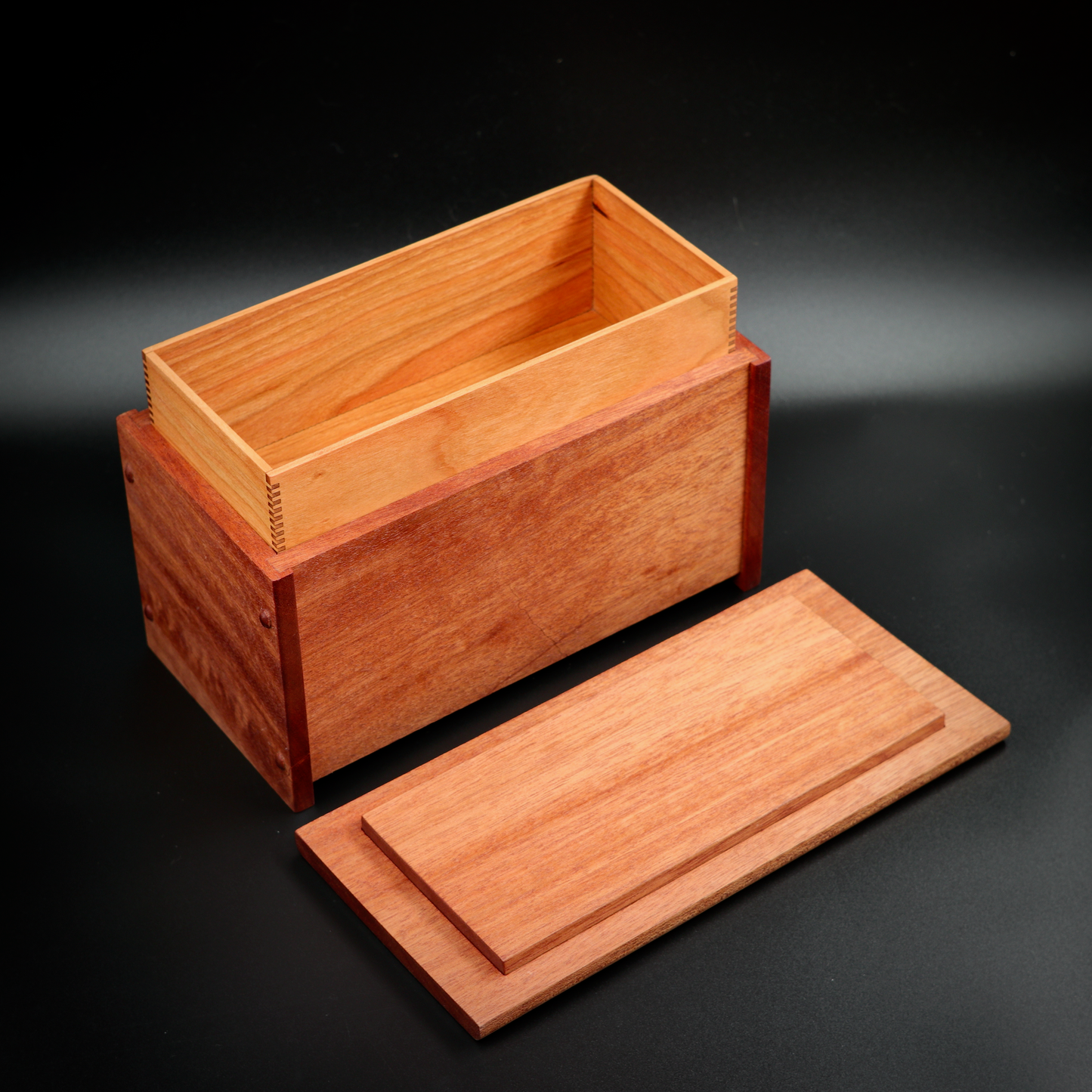 Wood Chest with a secret 🤫- Mahogany & Cherry